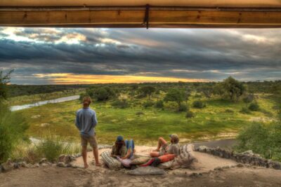 5meno_a_kwena_-_veranda_view_over_makgadikgadi_national_park