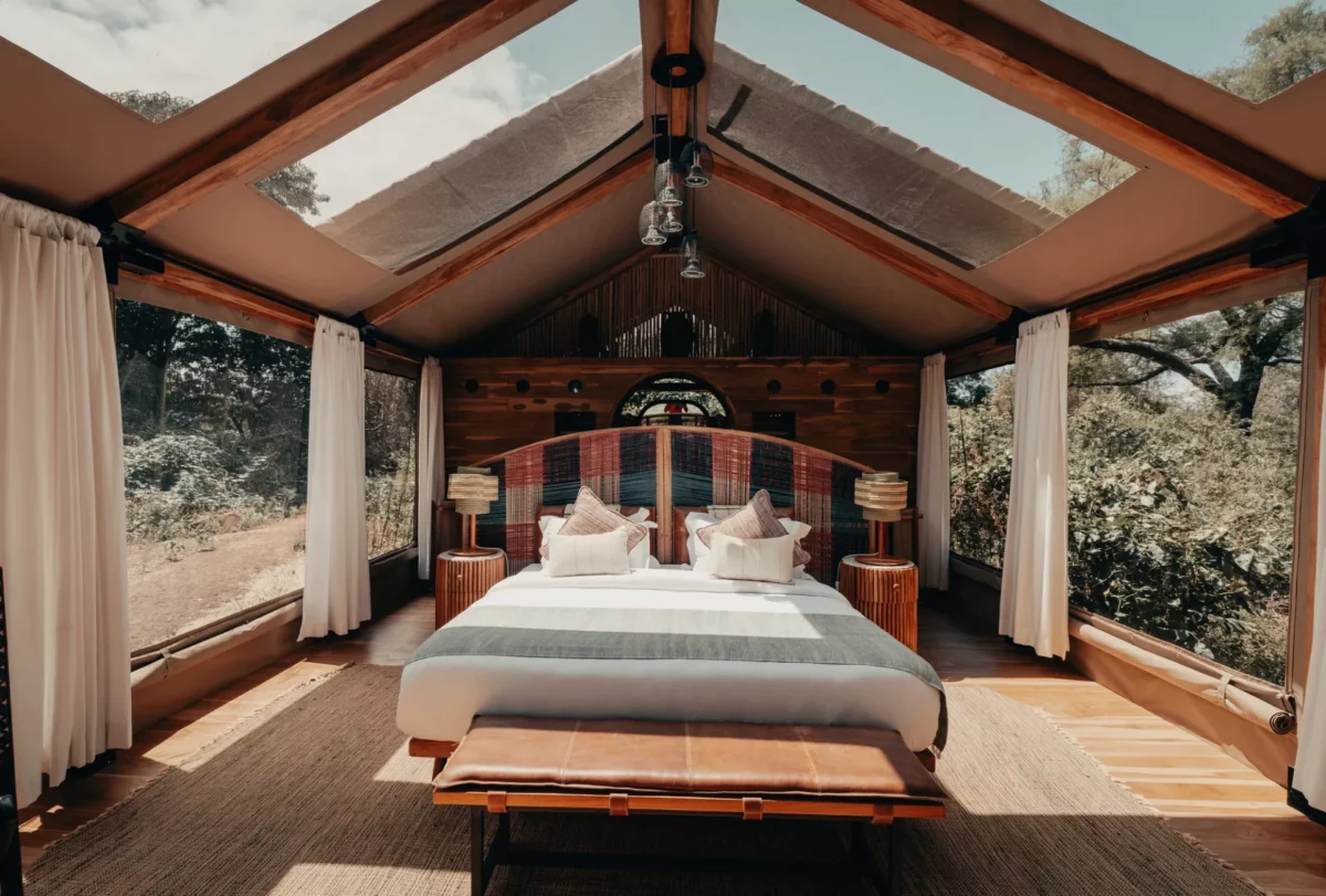 csm_Wayo-Manyara-Green-Camp-Zeltinterieur-Malicky-Boaz-5692x3848-uvwxyz_7021a4b1ed.jpg