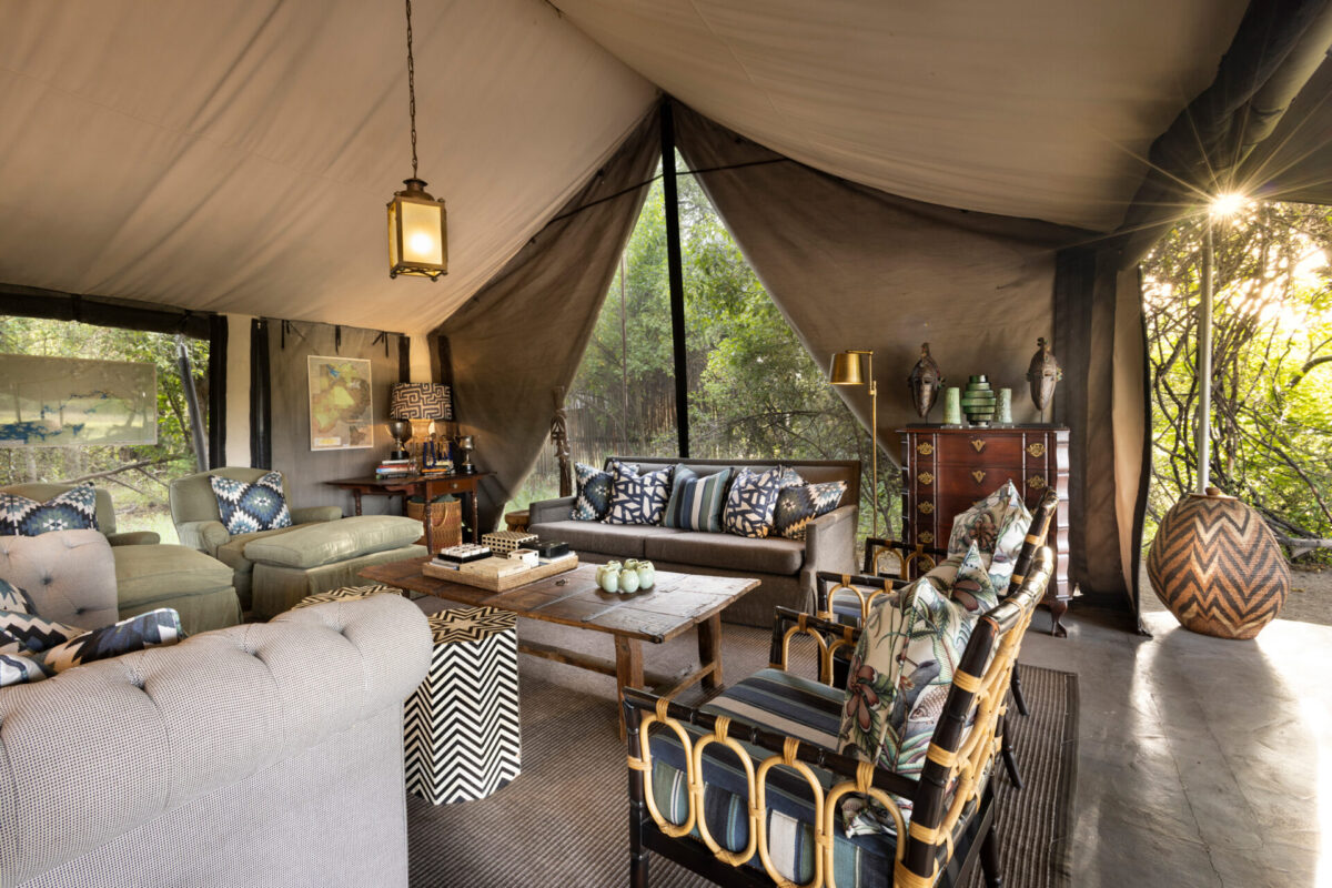 machaba-safaris-web-botswana-machaba-camp-gallery-main-lounge