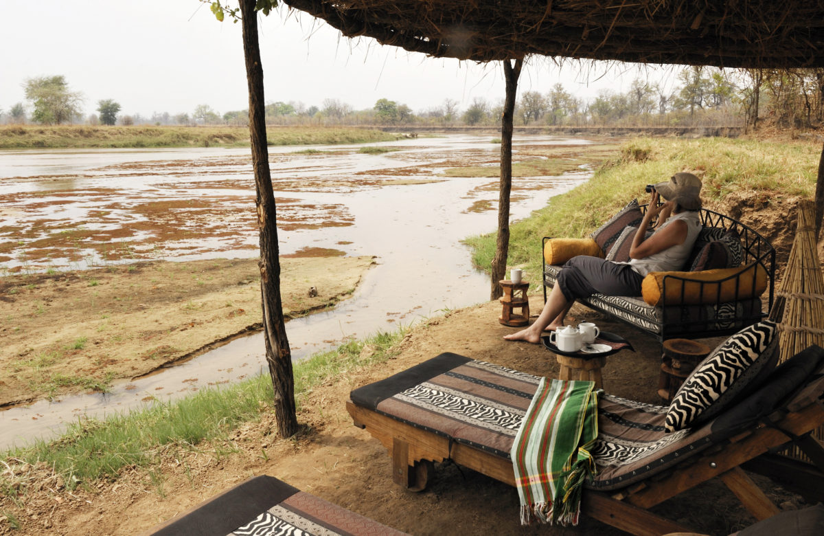 Mwaleshi-Camp-North-Luangwa-Zambia-pintoafrica.com-Mwaleshi-Camp-relaxing.jpg
