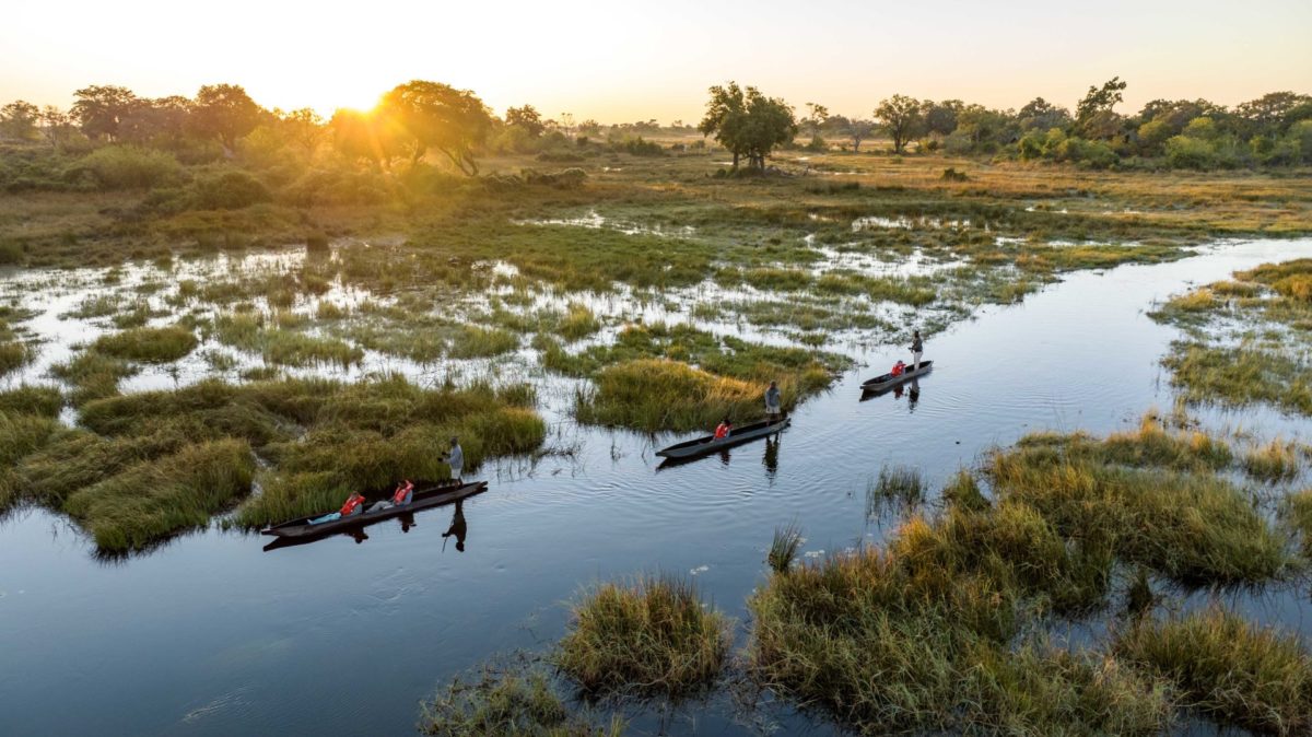 North Island Okavango-canoe2