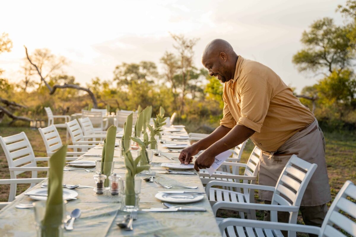 Romantisches Bush Dinner bei Kerzenschein im Thornybush Reservat